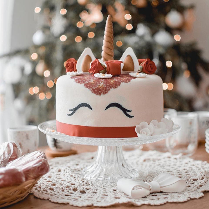 Red Unicorn Deluxe Cake – double height