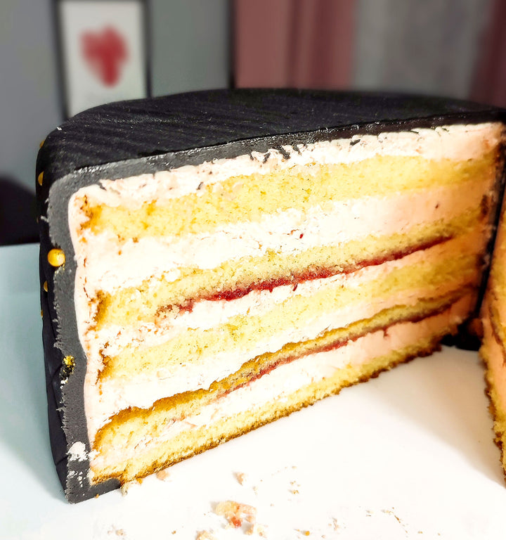 Black Deluxe Cake – double height