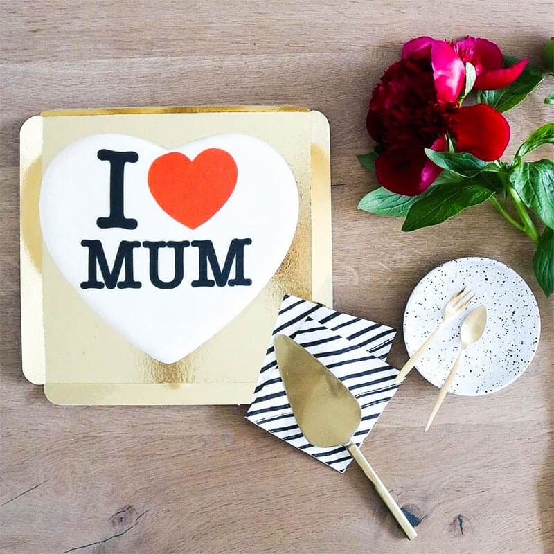 I Love Mum Heart Cake