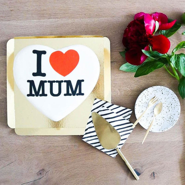 I Love Mum Heart Cake