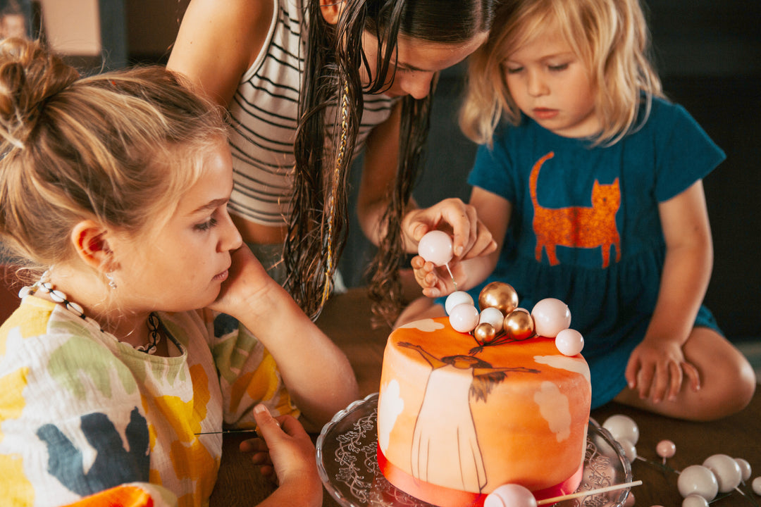 Balloon Cake