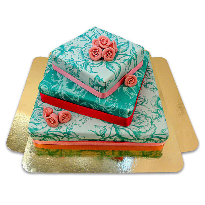 Vintage Chic Wedding Cake