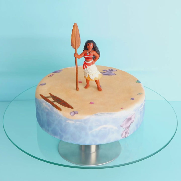 Vaiana® on Island Cake