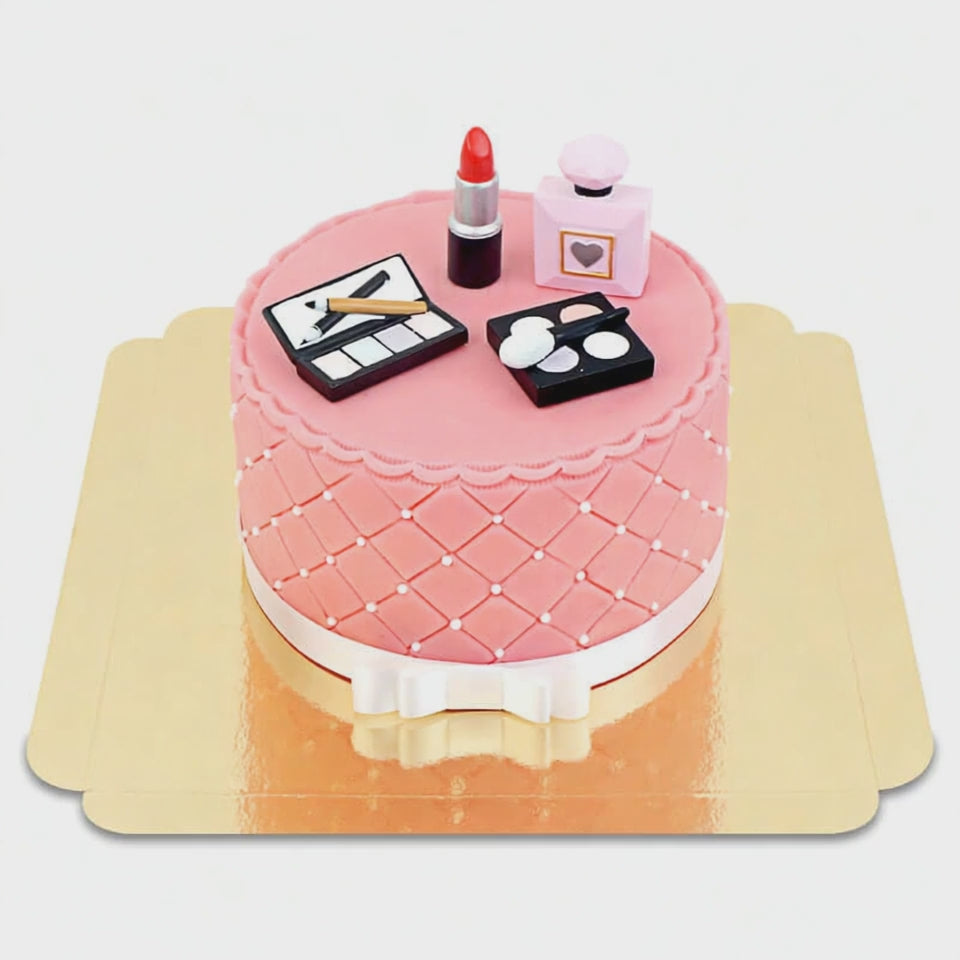 Deluxe make-up cake with white ribbon