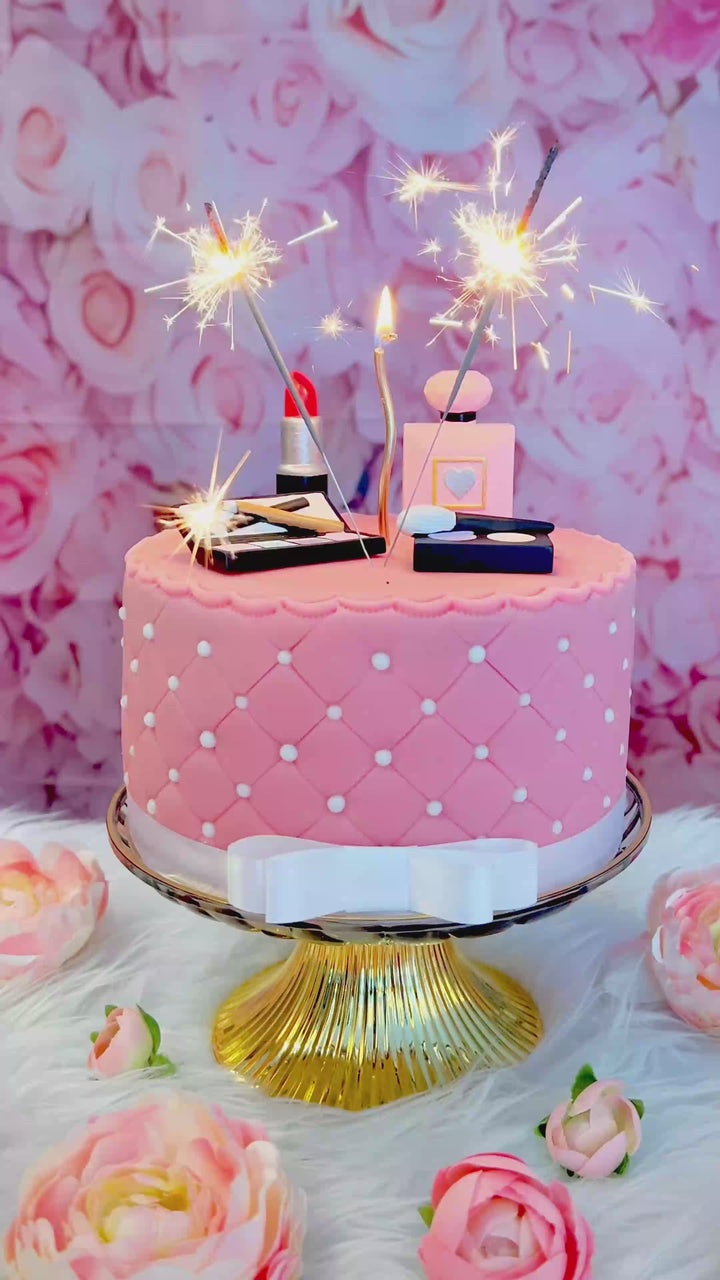 Deluxe make-up cake with white ribbon