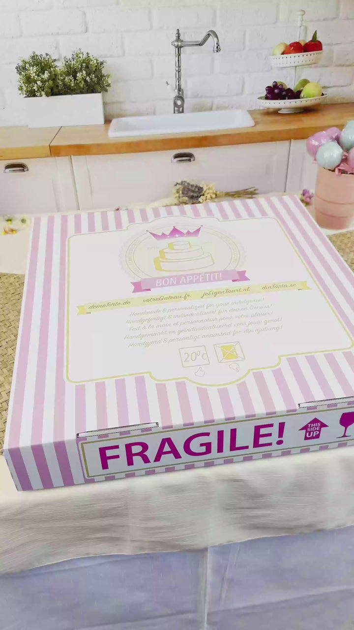 Photo cake without frame