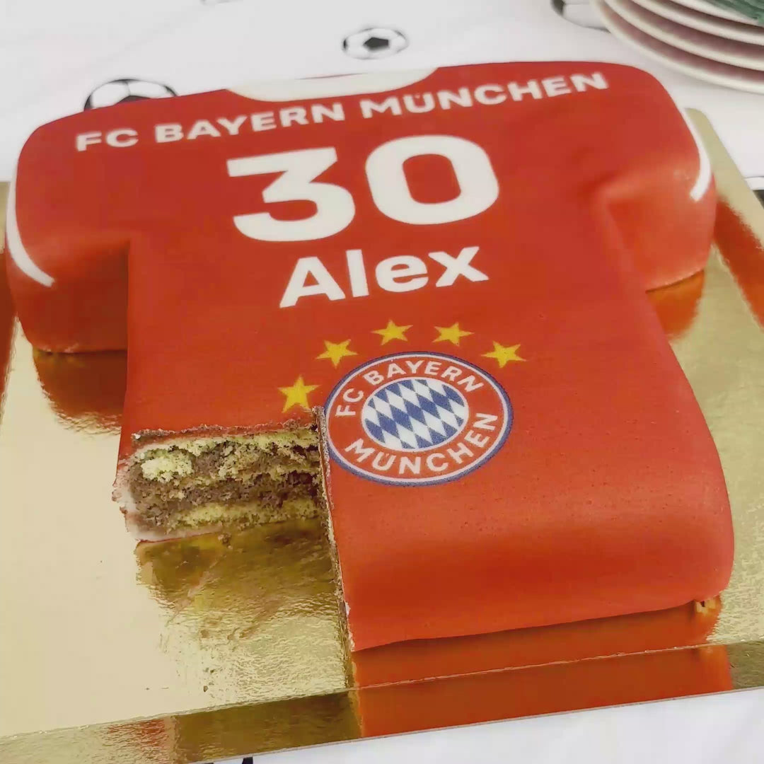 FC Bayern Munich Jersey Cake
