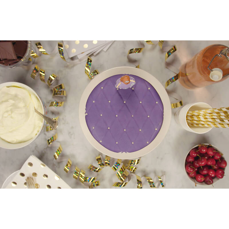 Princess Sofia the First® on a cushion-patterned cake
