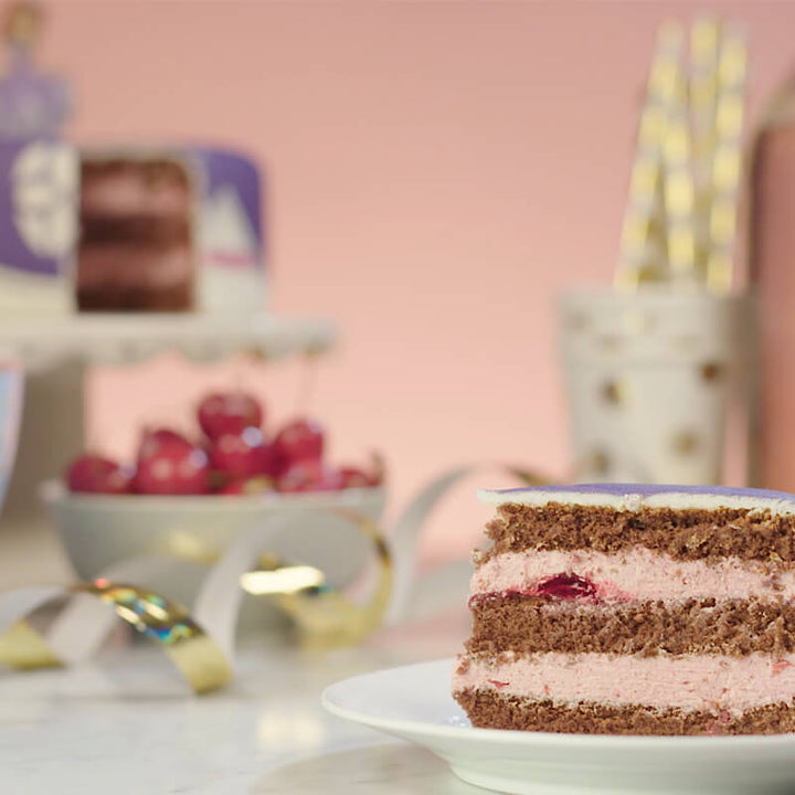 Princess Sofia the First® on a cushion-patterned cake