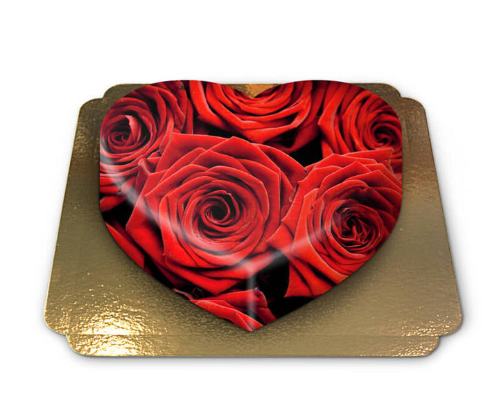 Red rose cake in a heart shape