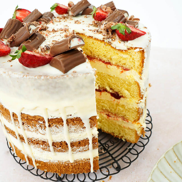 Cake with Yogurette® bars