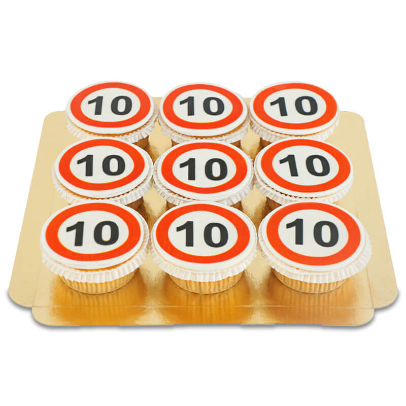 Road sign cupcakes (9 pieces)