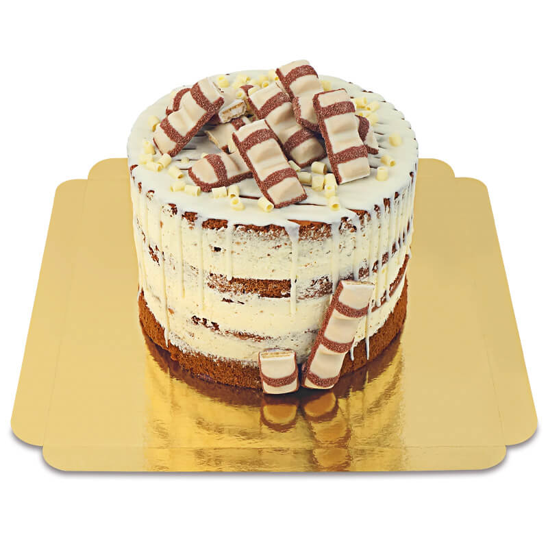 Cake with Kinder Bueno White® bars