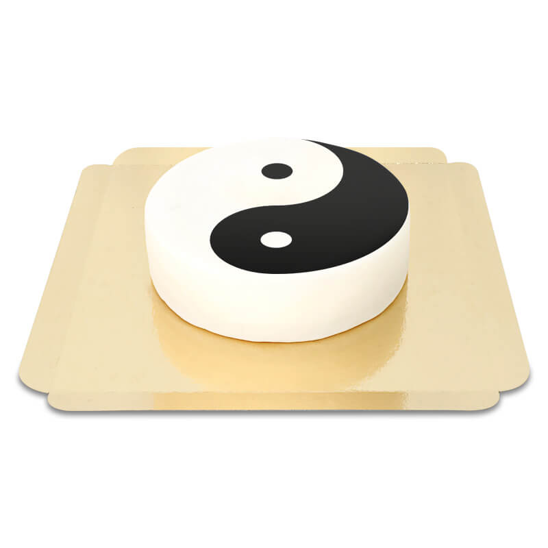 Yin and Yang Cake